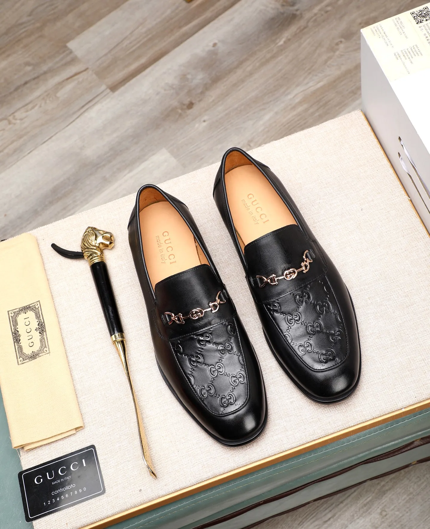 Men's shoes 💰620 📛📛Original version (water-dyed cowhide) Gucci GUCCI official website formal shoes 🌀 Italy 🇮🇹 imported cowhide ➕ top imported water-dyed cowhide lining 💋 fine handmade original bottom, the real thing looks better when photographed in person Standard size 39-44 (38 45 customized)